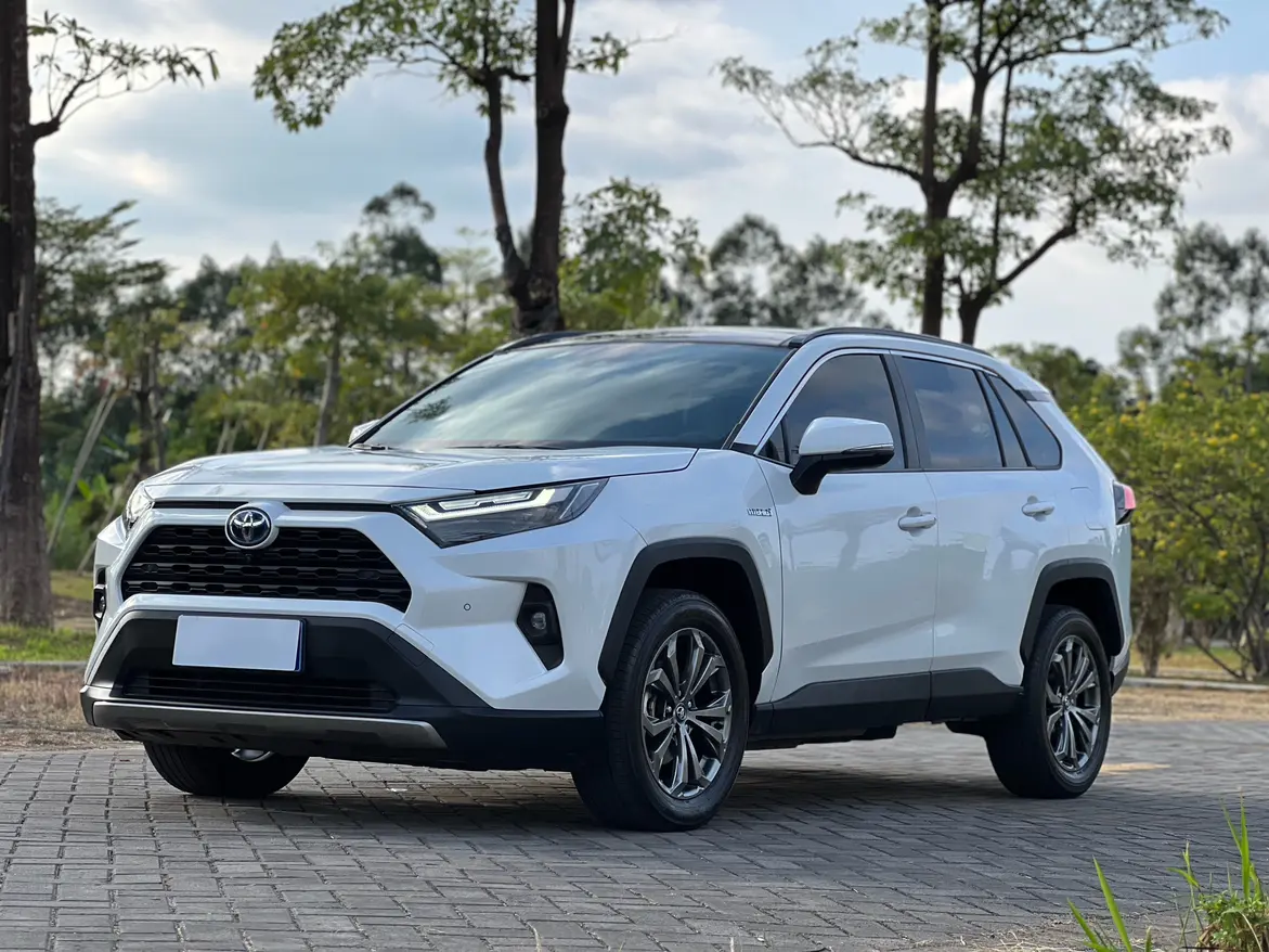 Toyota RAV4  из Китая