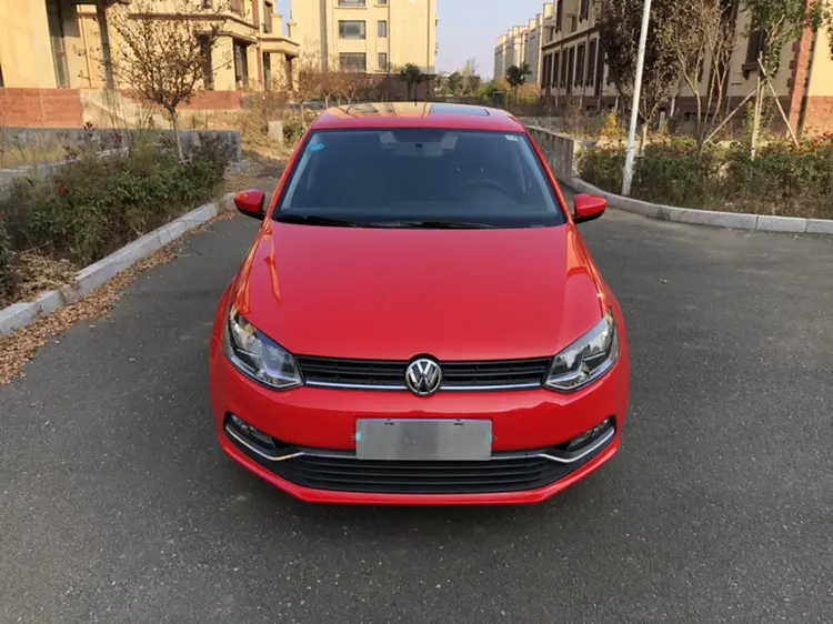 Volkswagen Polo  из Китая