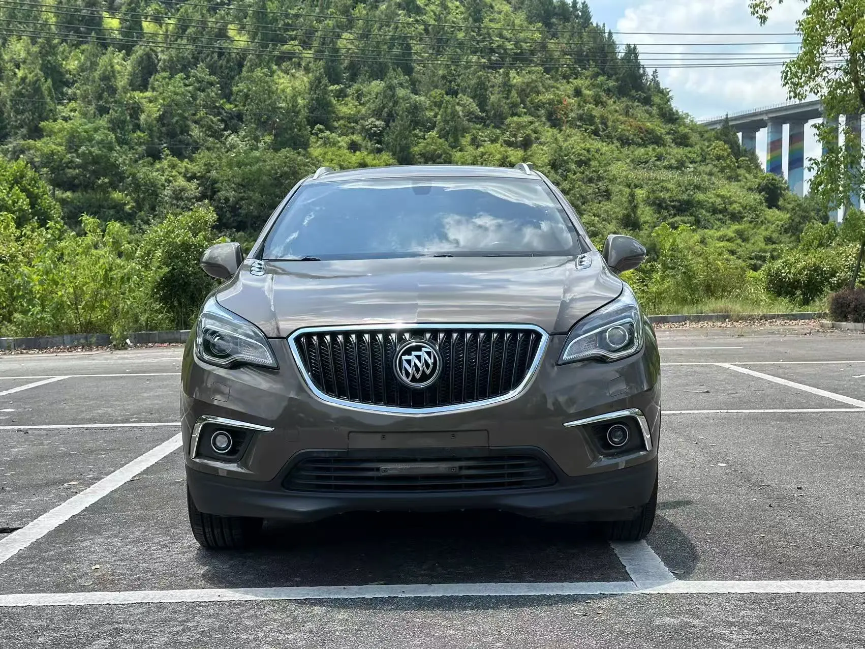 Buick Envision  из Китая