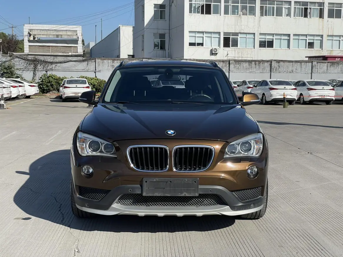 BMW X1  из Китая