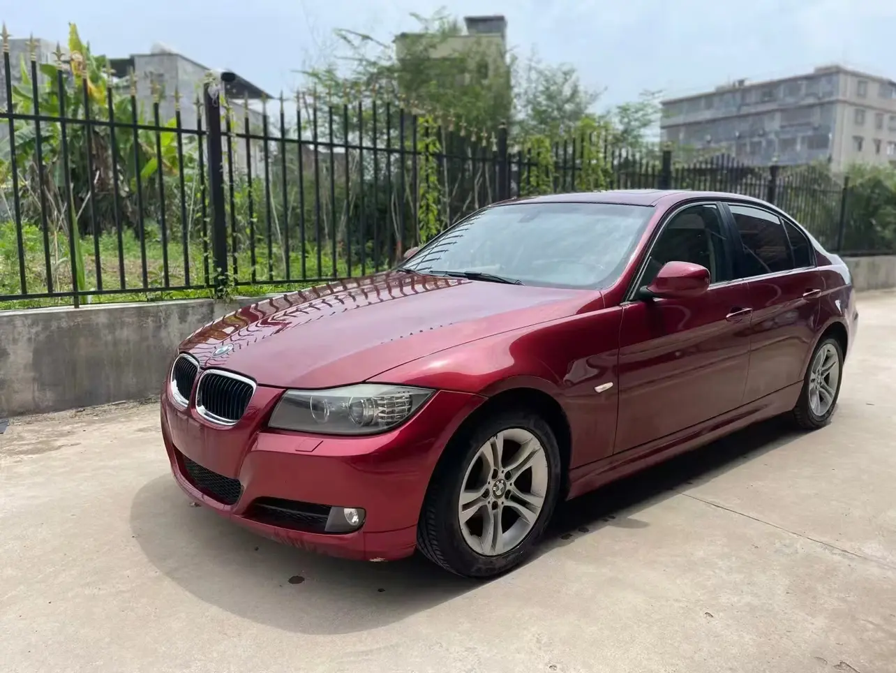 BMW 3 Series  из Китая