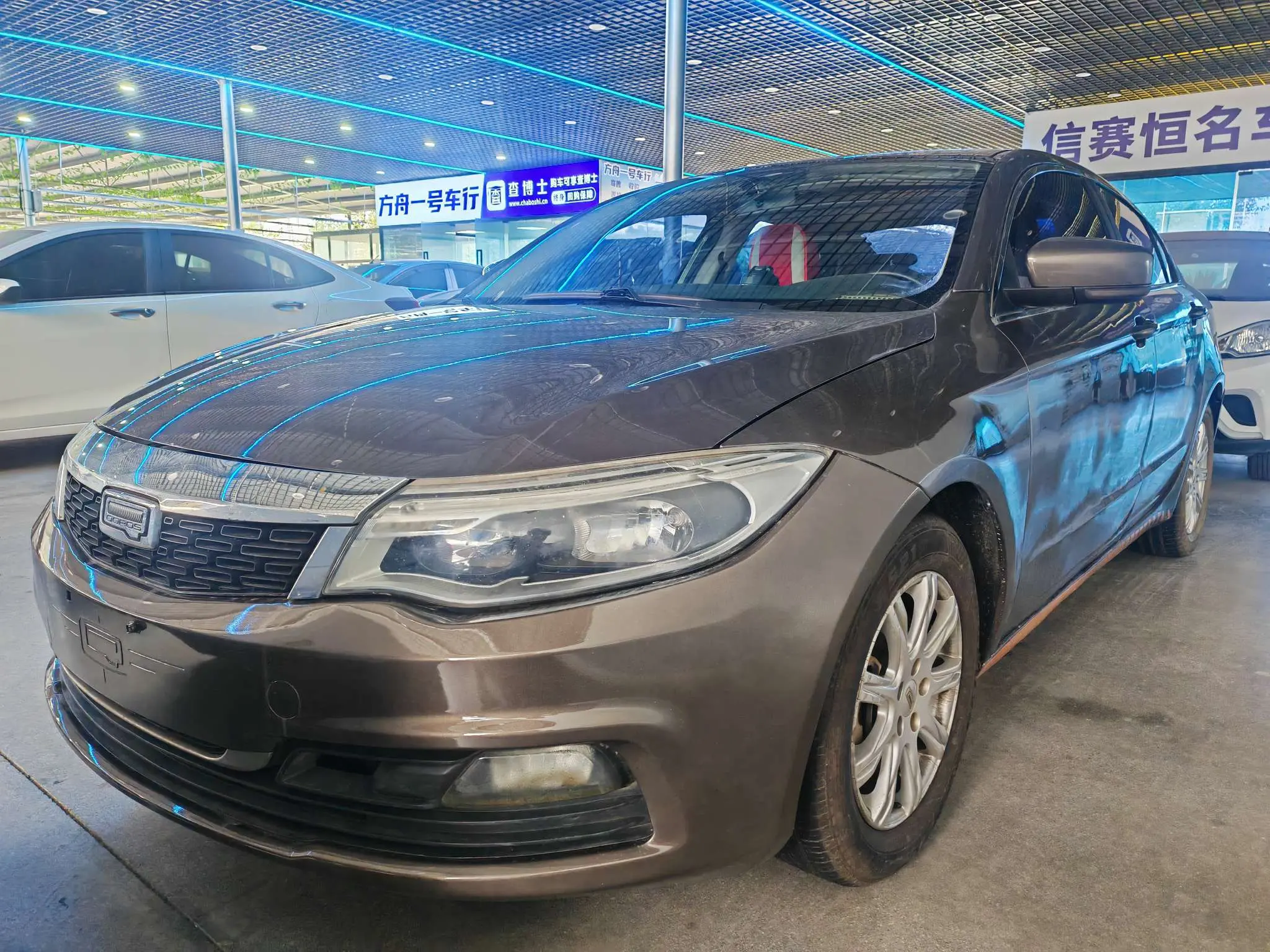 Qoros 3  из Китая