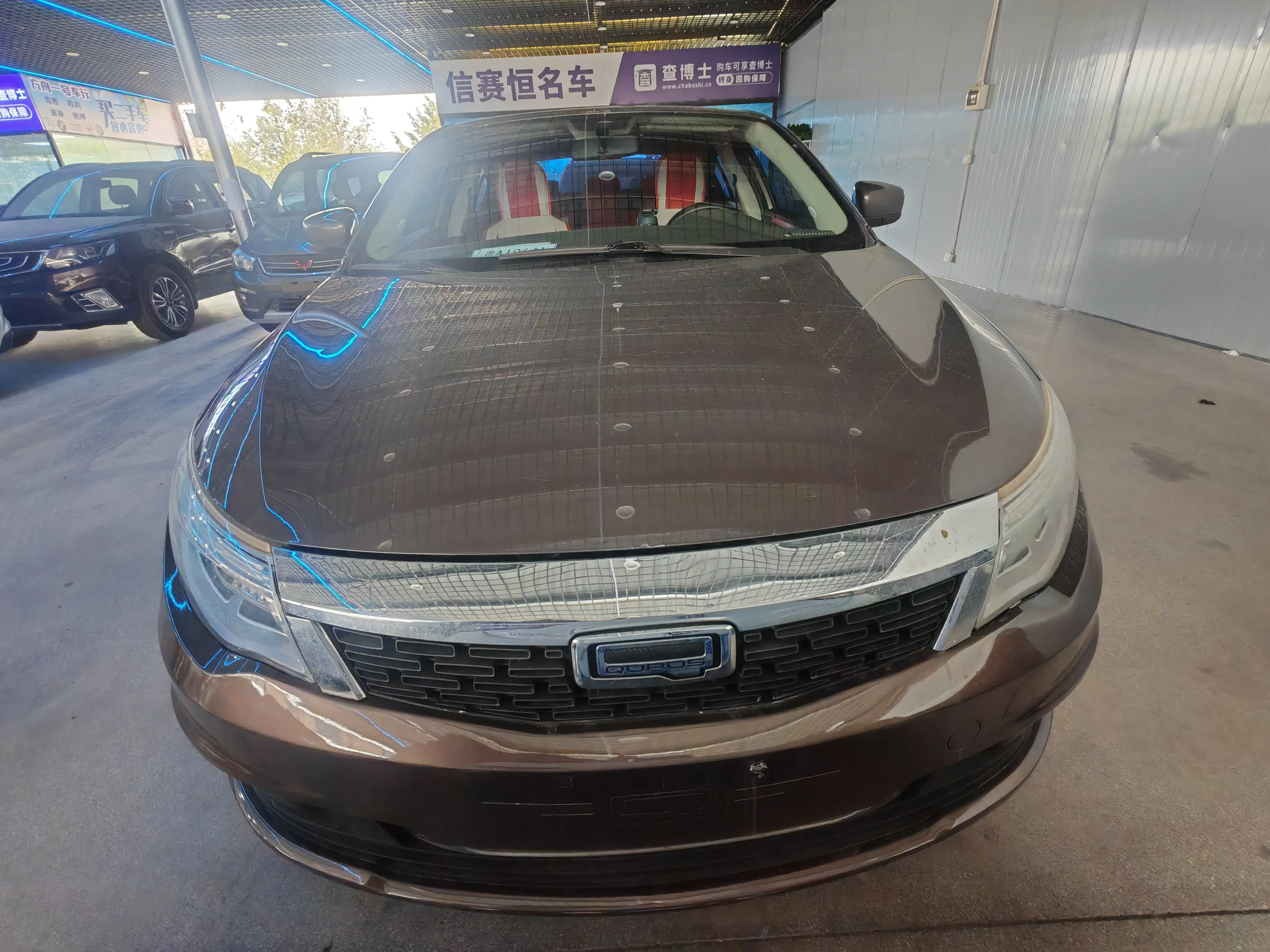 Qoros 3  из Китая