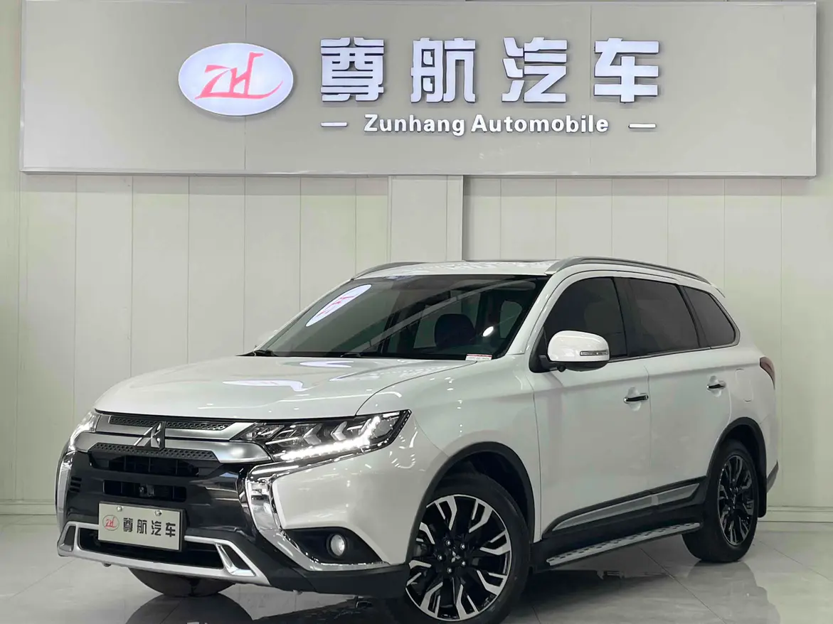 Mitsubishi Outlander  из Китая