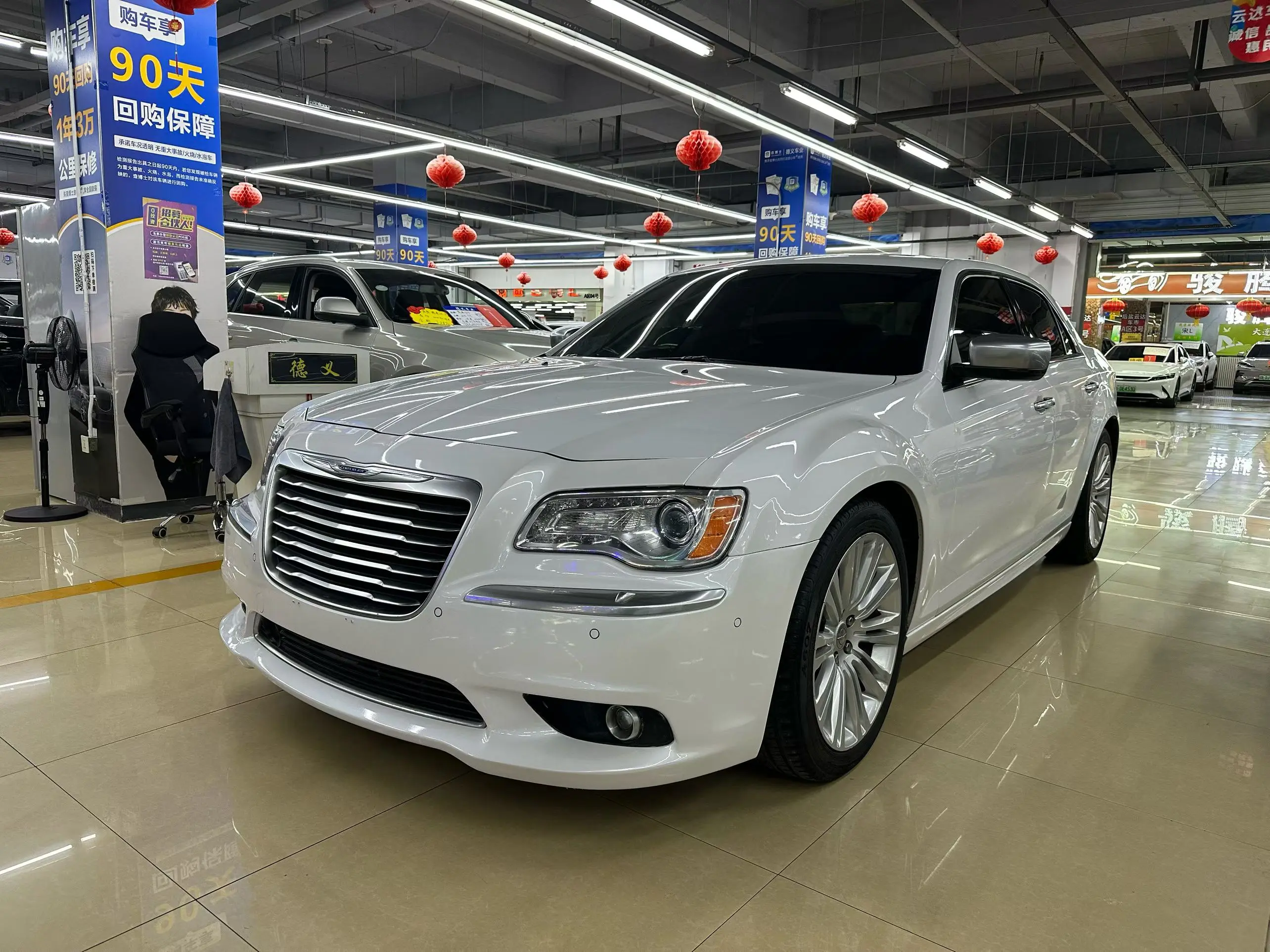 Chrysler 300C  из Китая