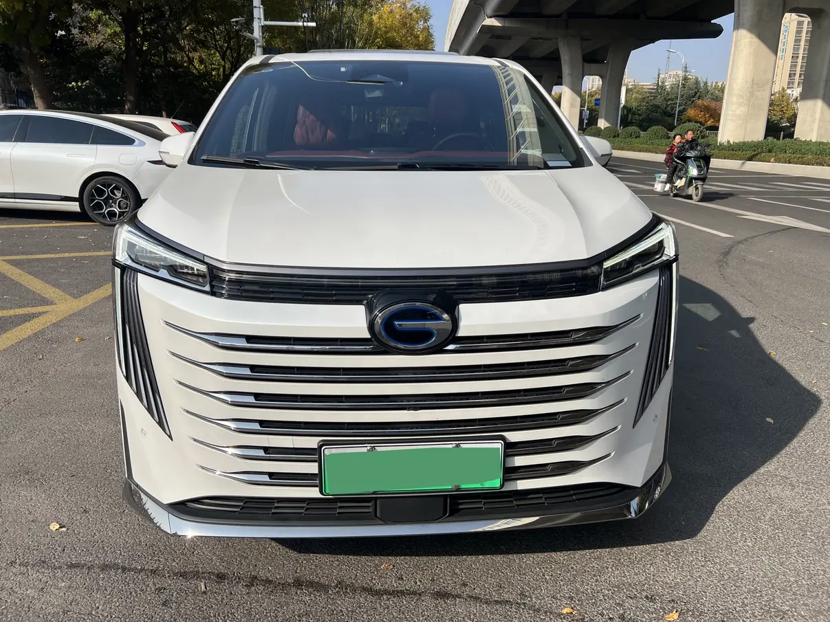 GAC Trumpchi E9 PHEV  из Китая