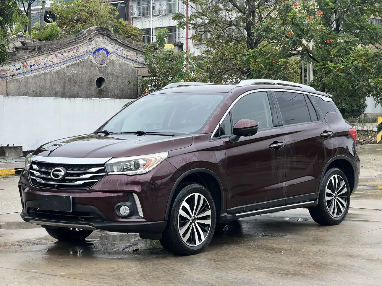 GAC Trumpchi GS4  из Китая