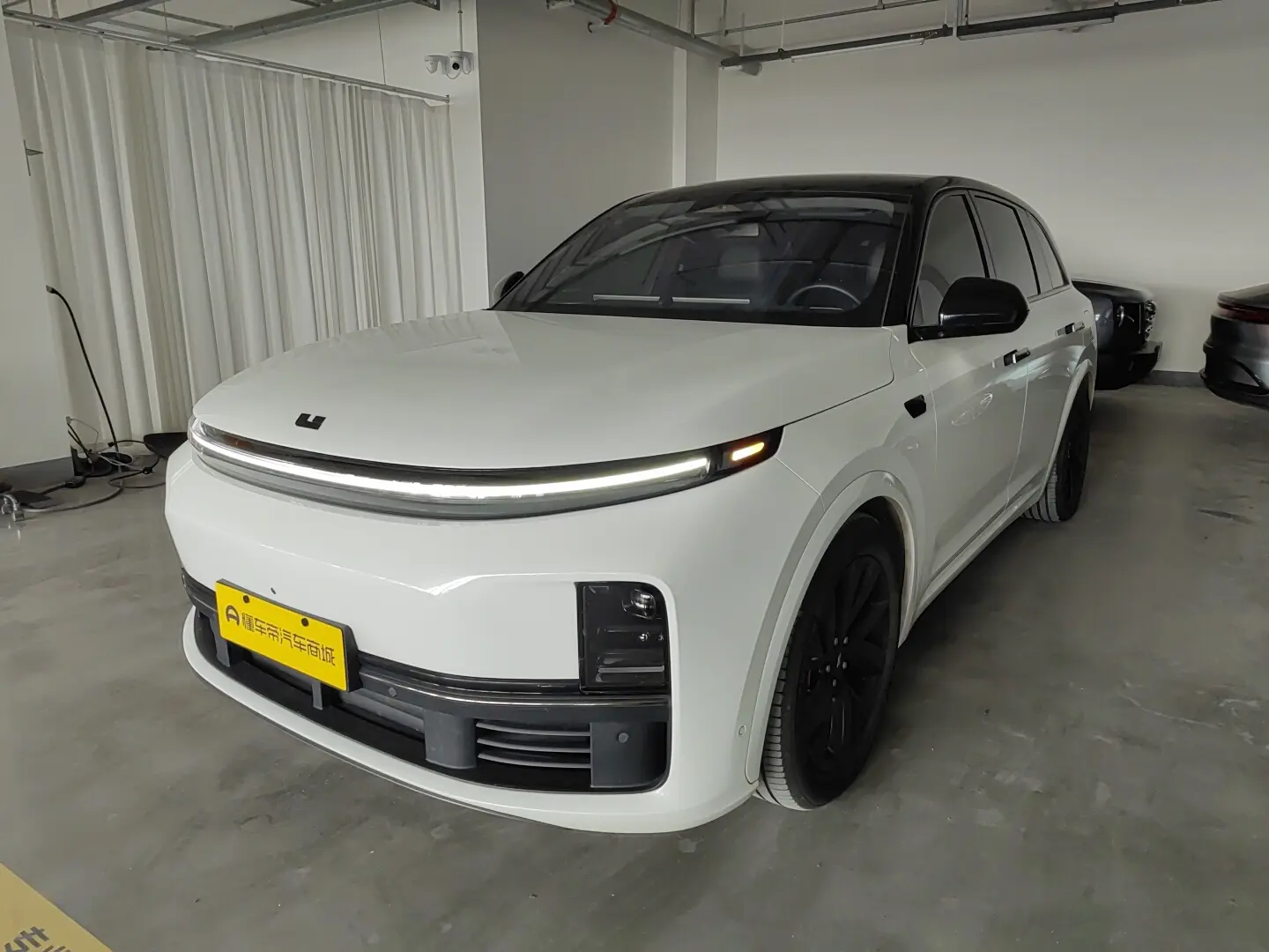 Li L7 (Ideal L7)  из Китая