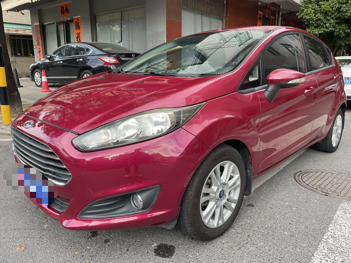 Ford Carnival  из Китая