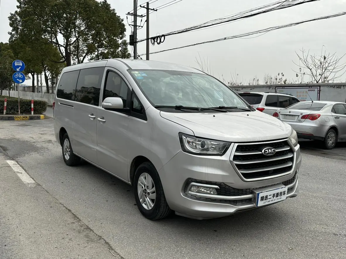 JAC Ruifeng M4  из Китая