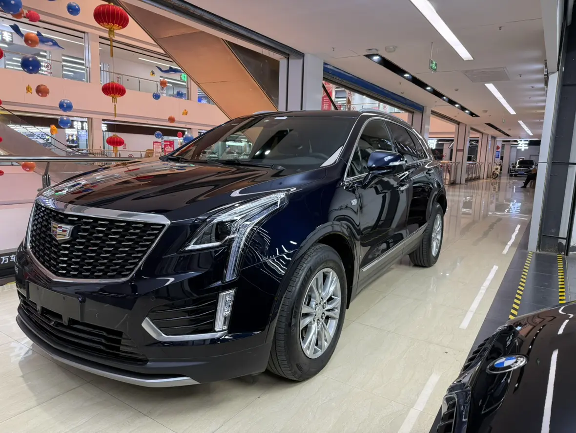 Cadillac XT5  из Китая