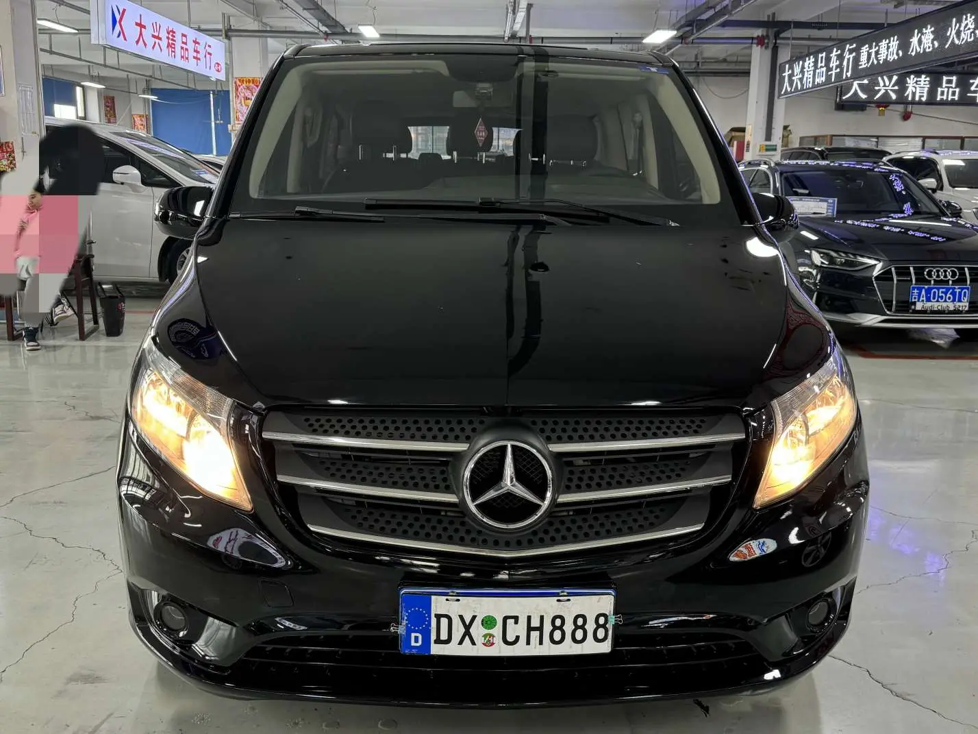 Mercedes-Benz Vito  из Китая