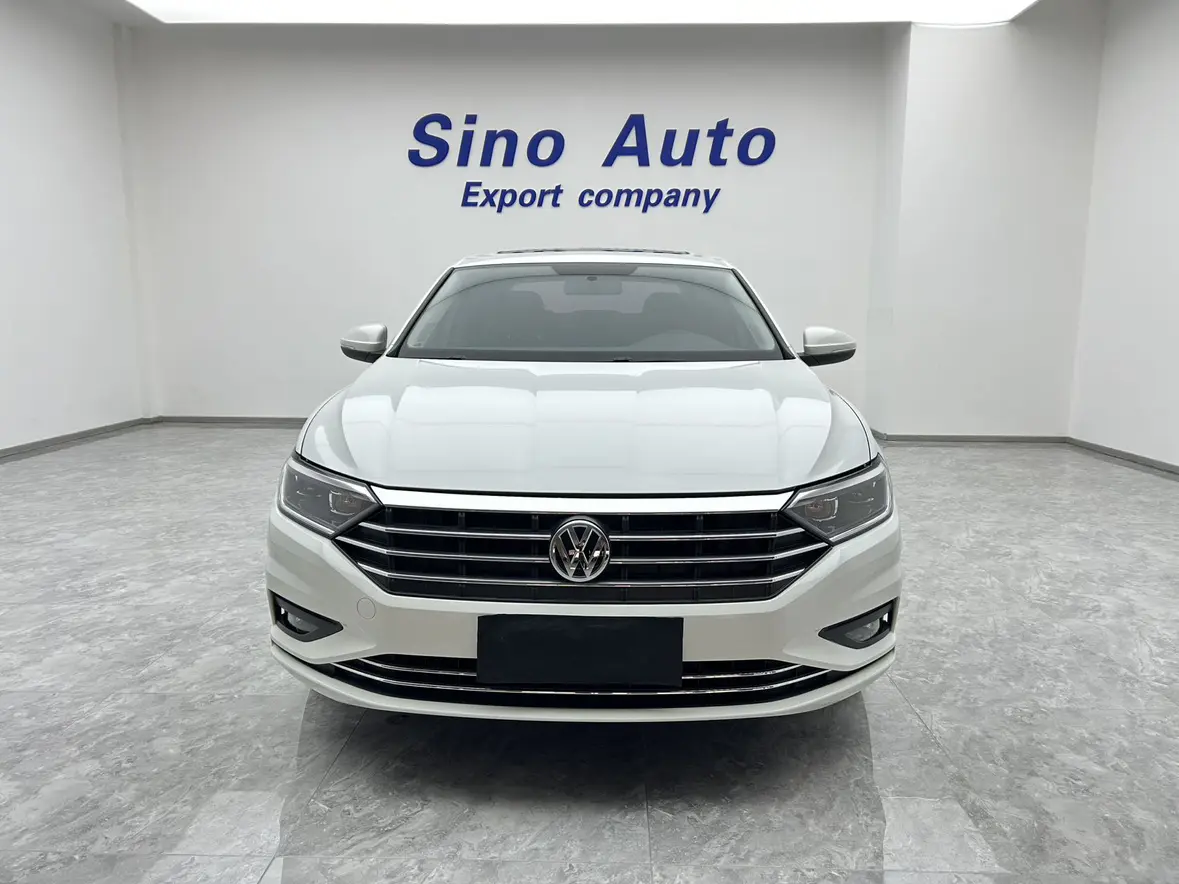 Volkswagen Sagitar  из Китая