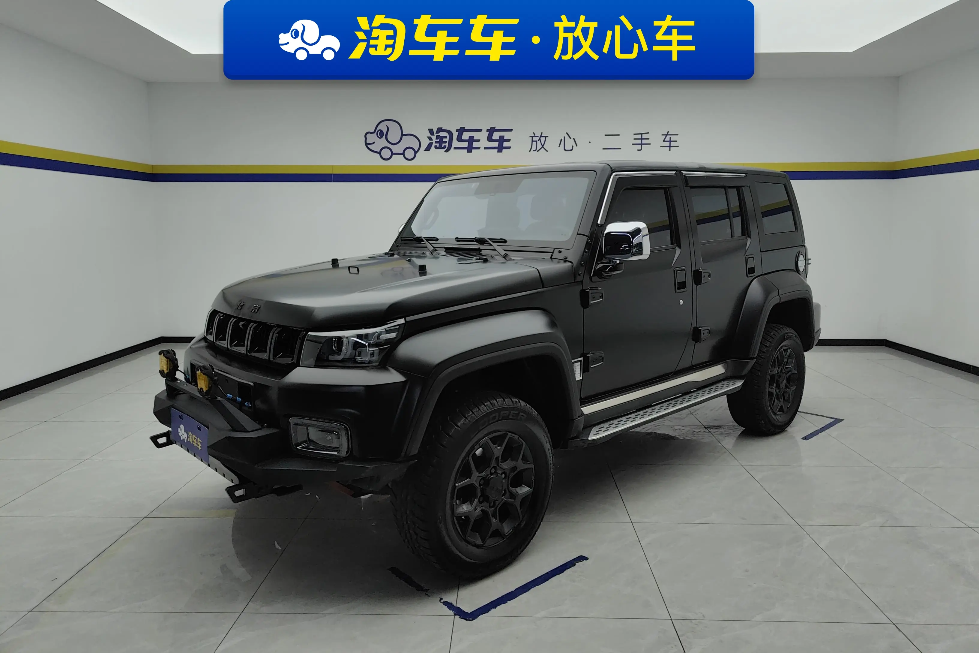 BAIC Beijing Off-road BJ40  из Китая