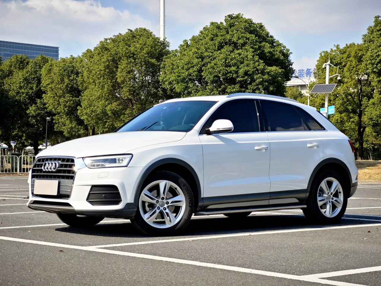 Audi Q3  из Китая