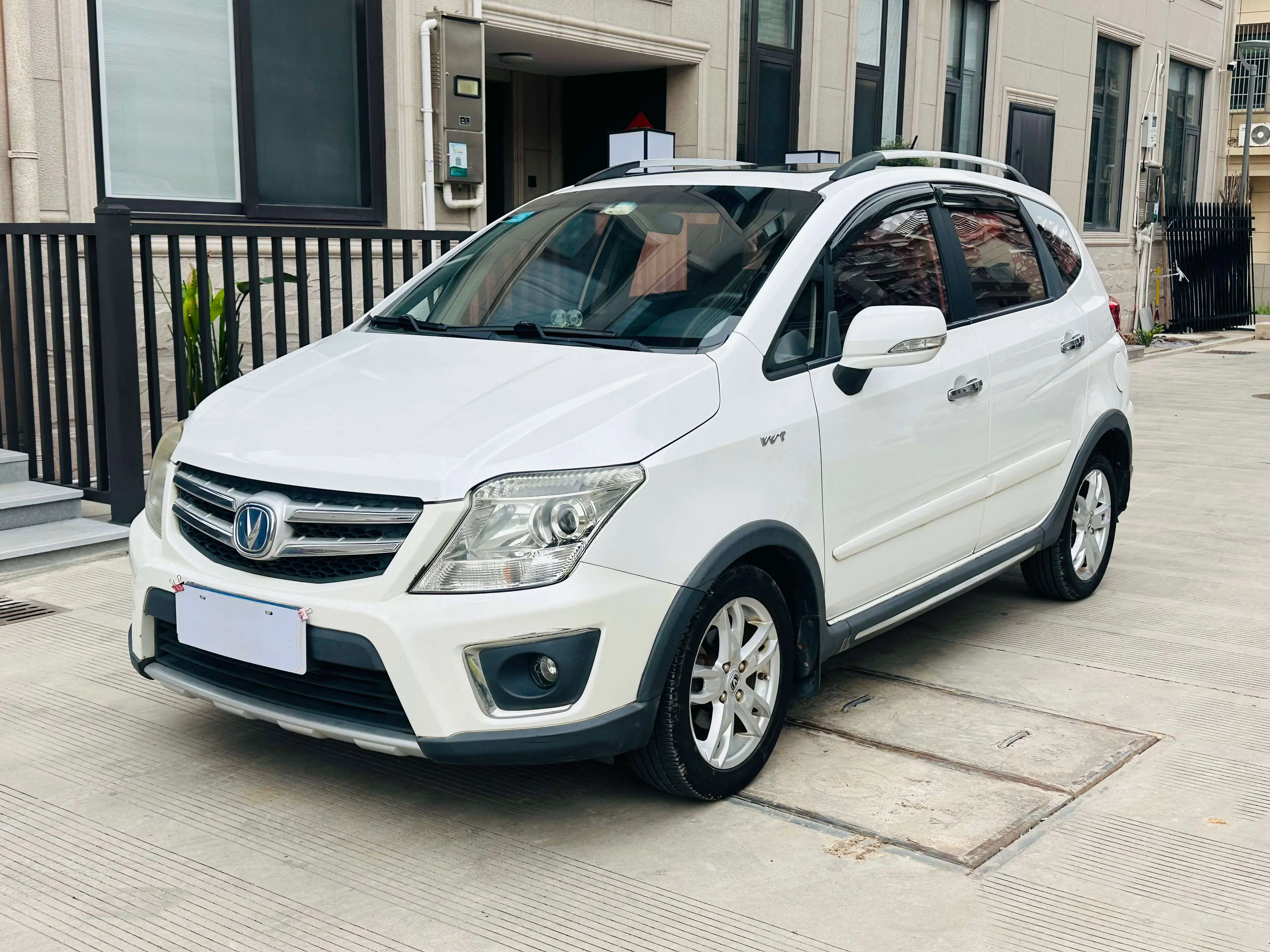Changan CX20  из Китая