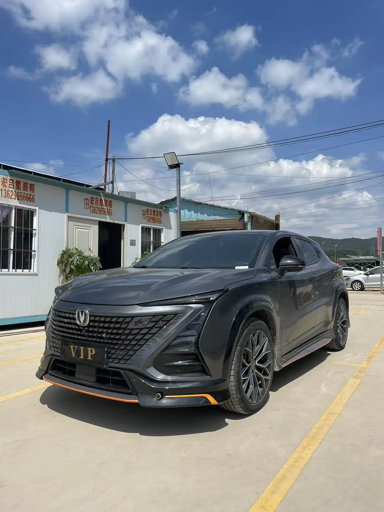 Changan UNI-T  из Китая