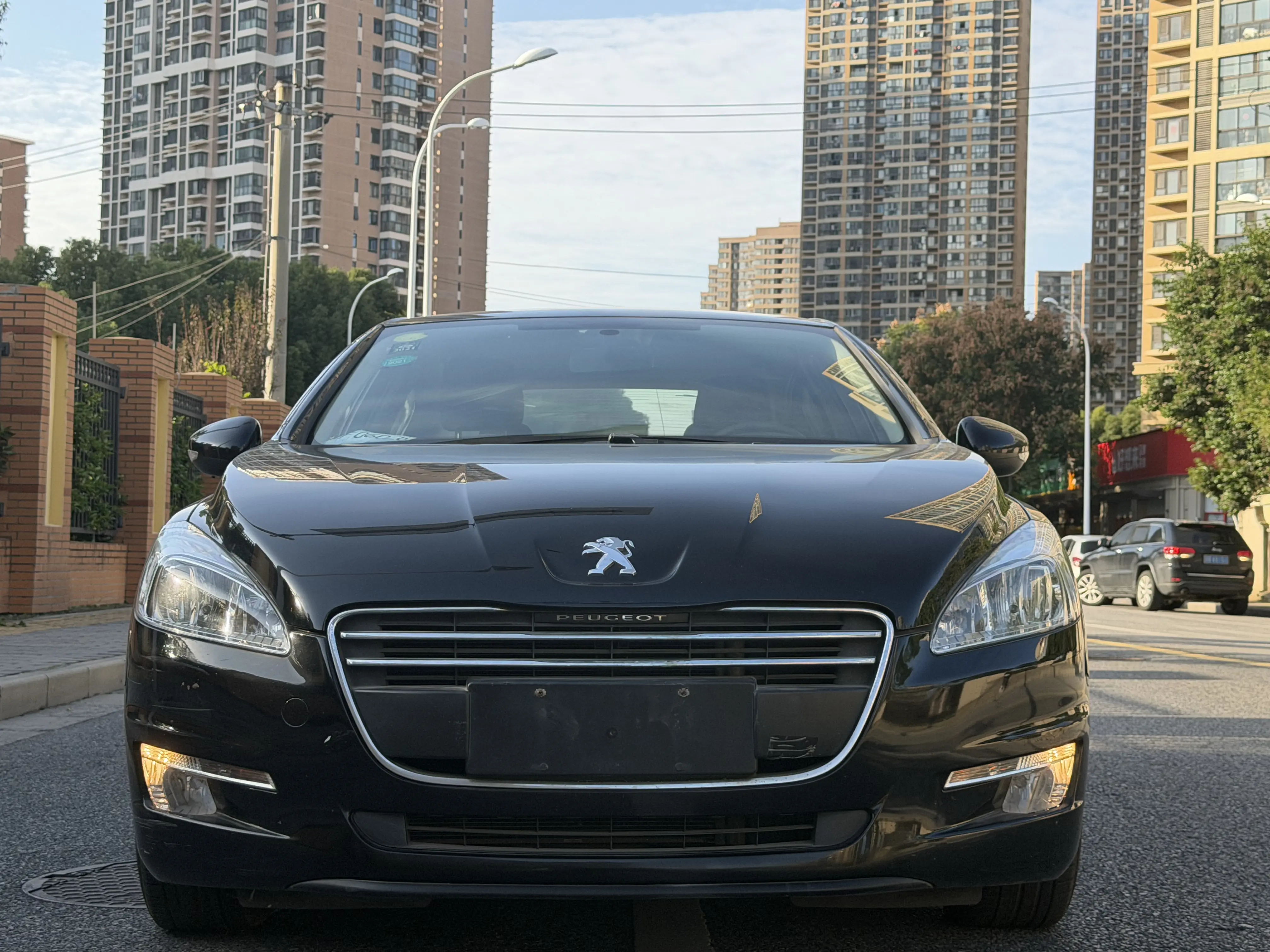 Peugeot 508  из Китая