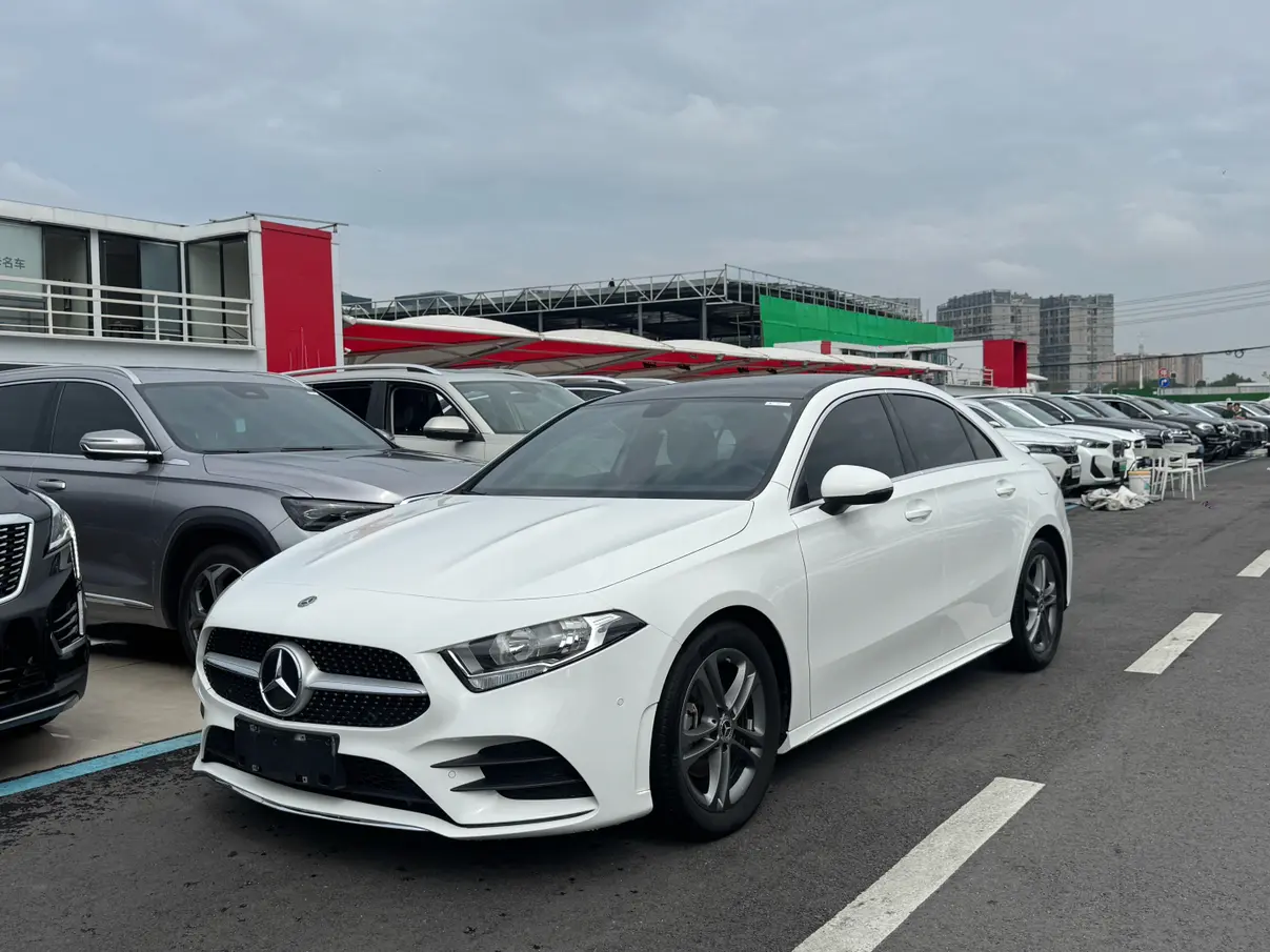 Mercedes-Benz Mercedes Benz A Class  из Китая