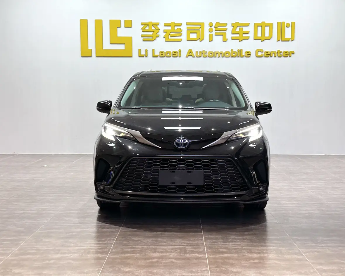 Toyota Granvia  из Китая