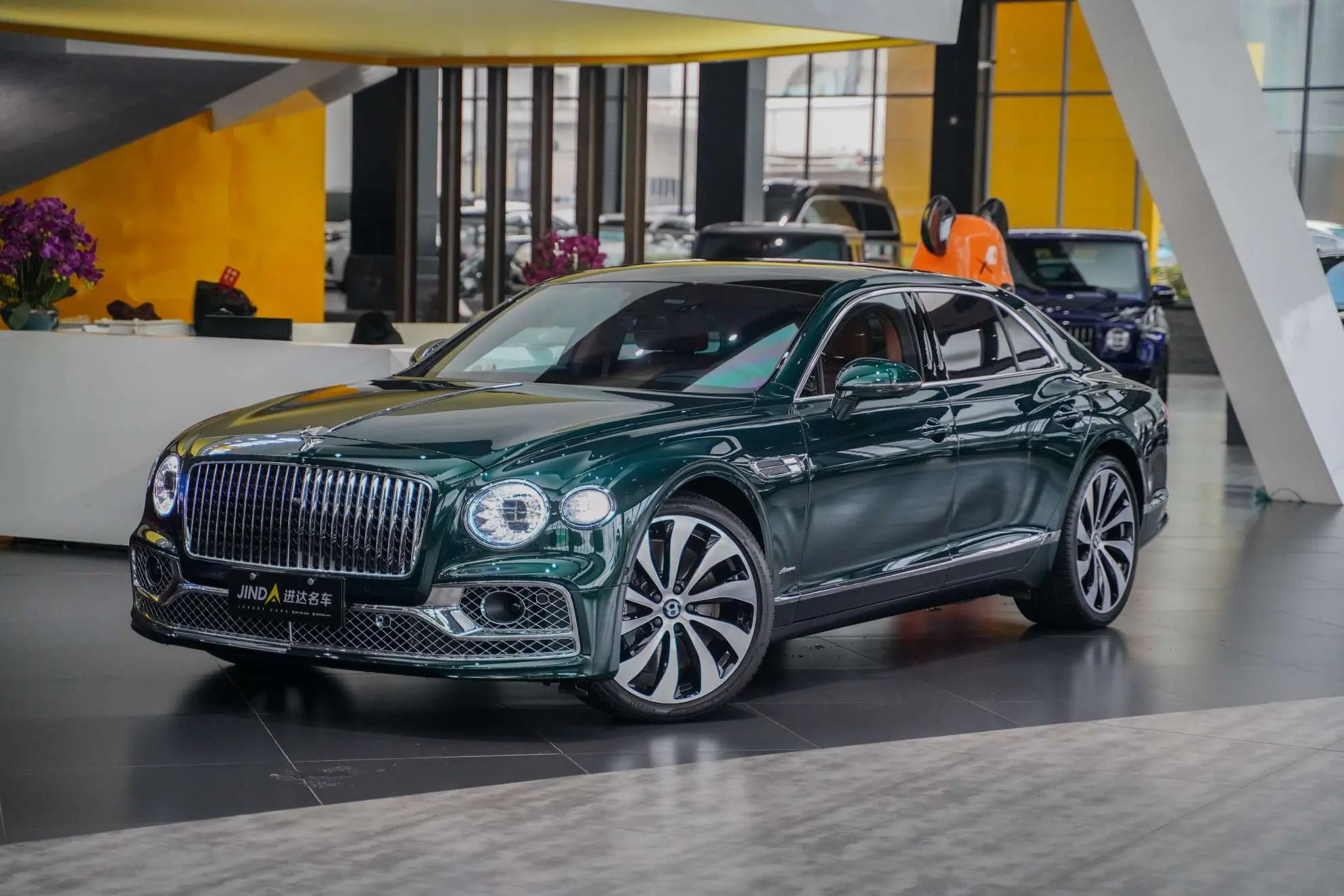 Bentley Galloping  из Китая