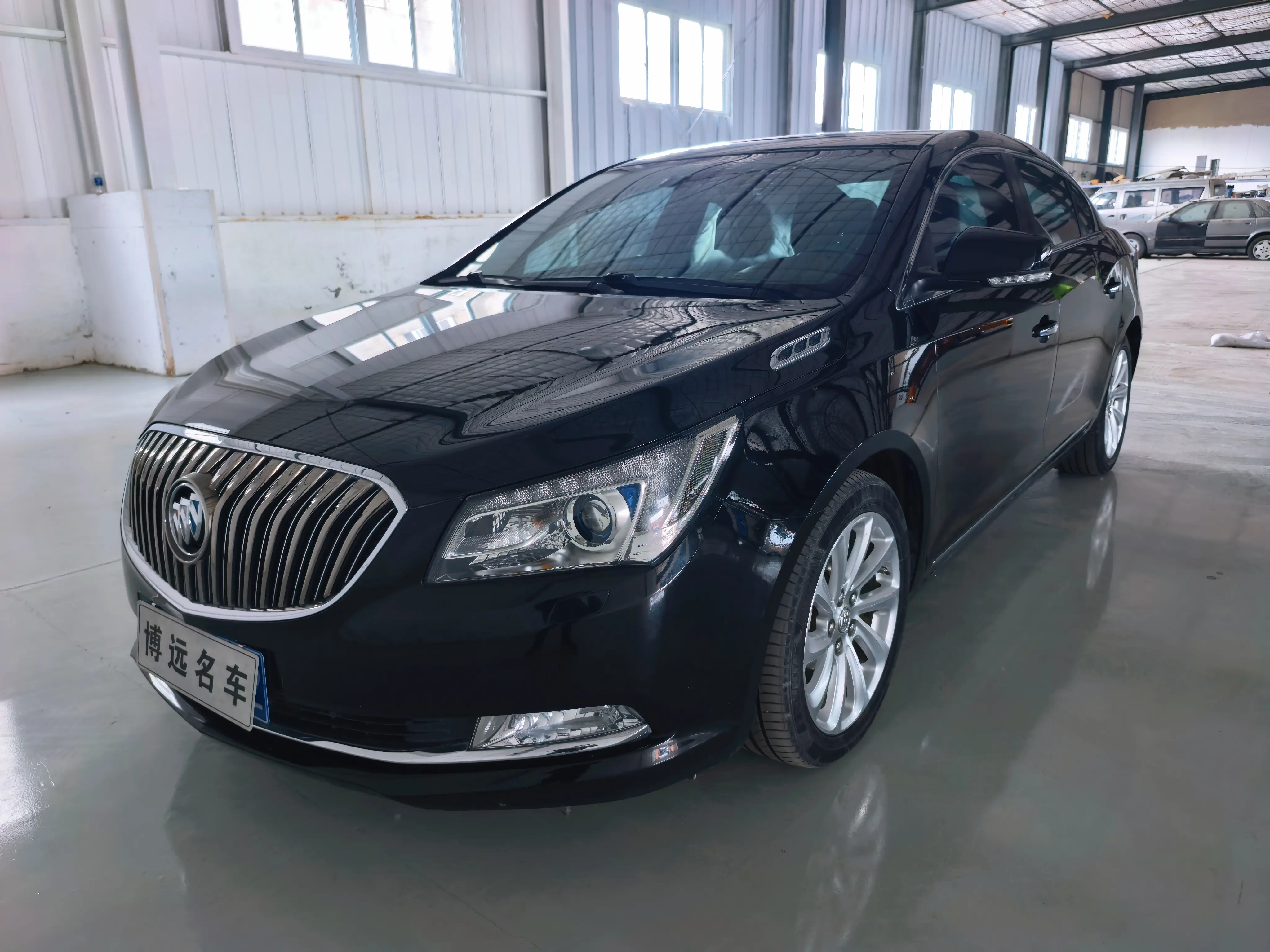 Buick LaCrosse  из Китая