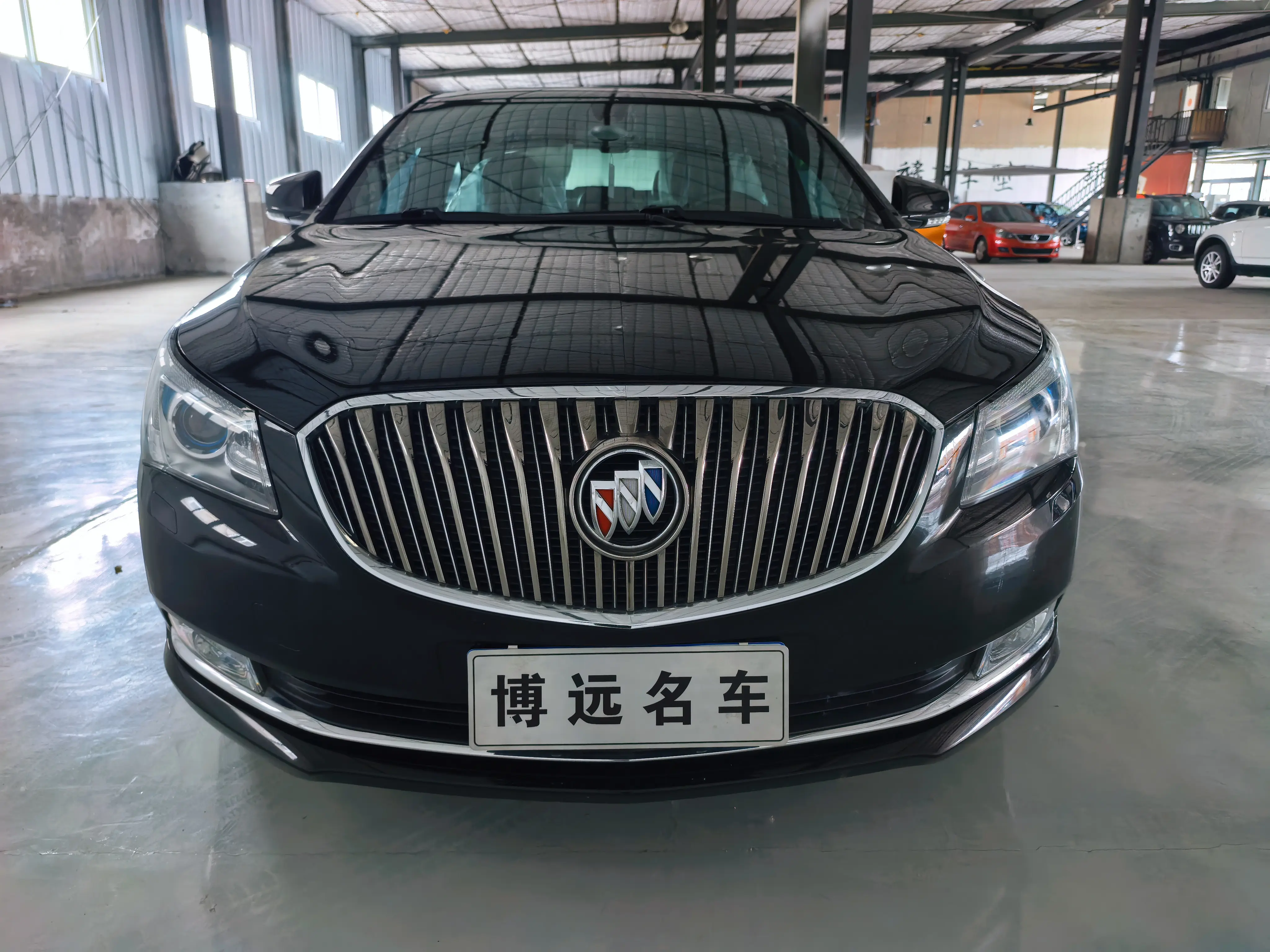 Buick LaCrosse  из Китая
