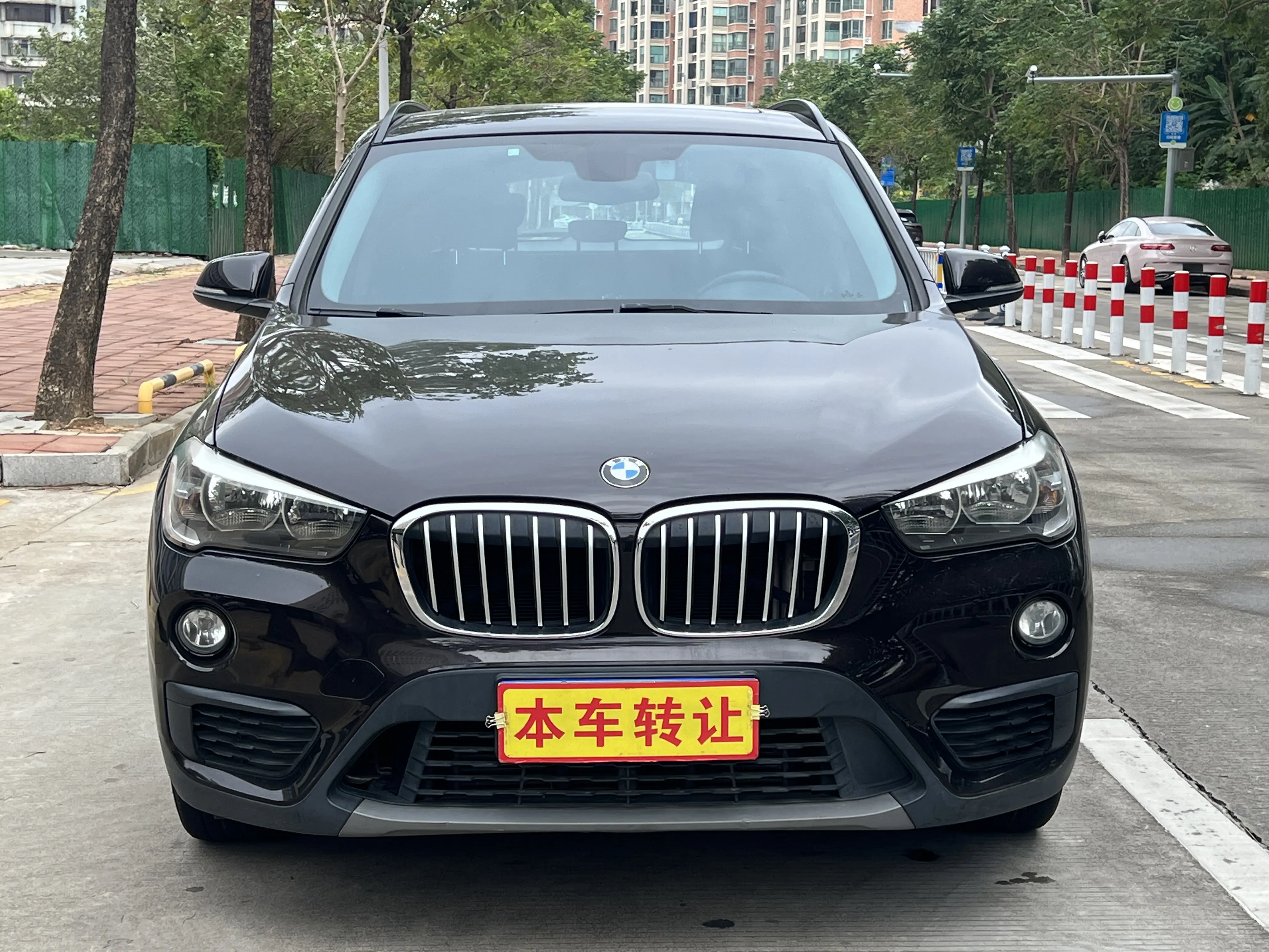 BMW X1  из Китая