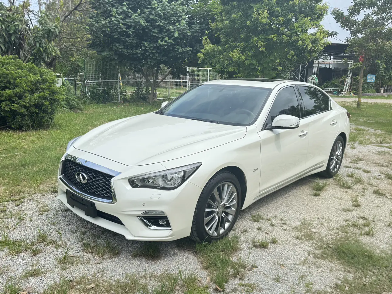 Infiniti Q50L  из Китая