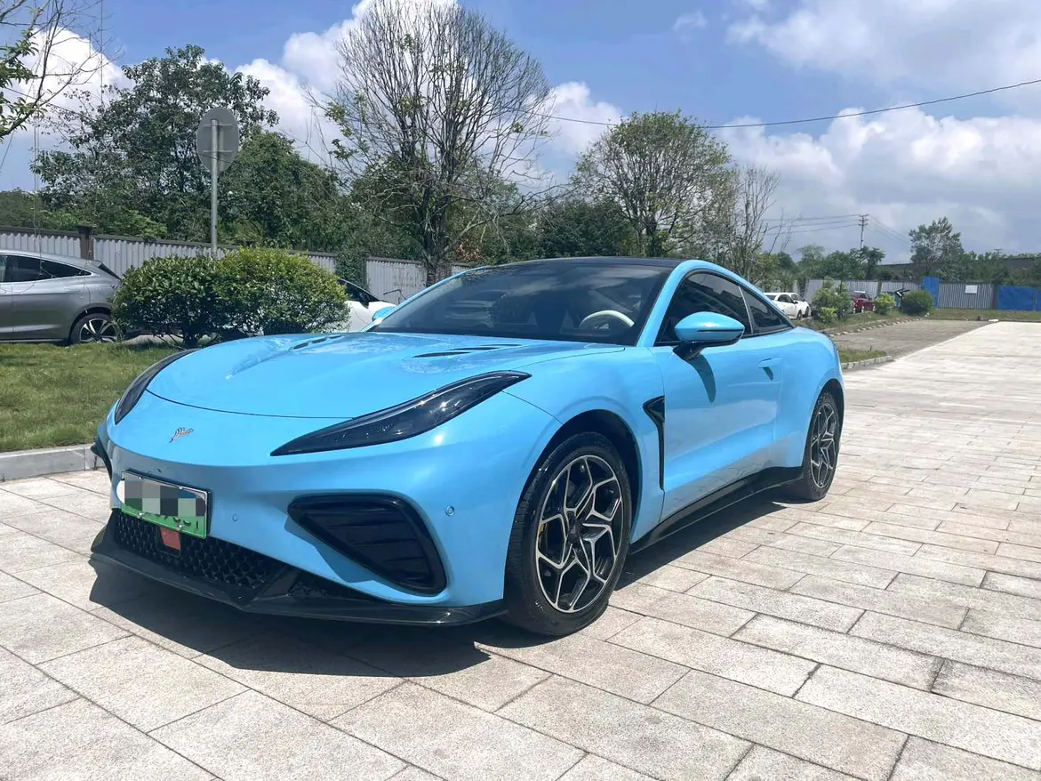 NETA Nezha GT  из Китая