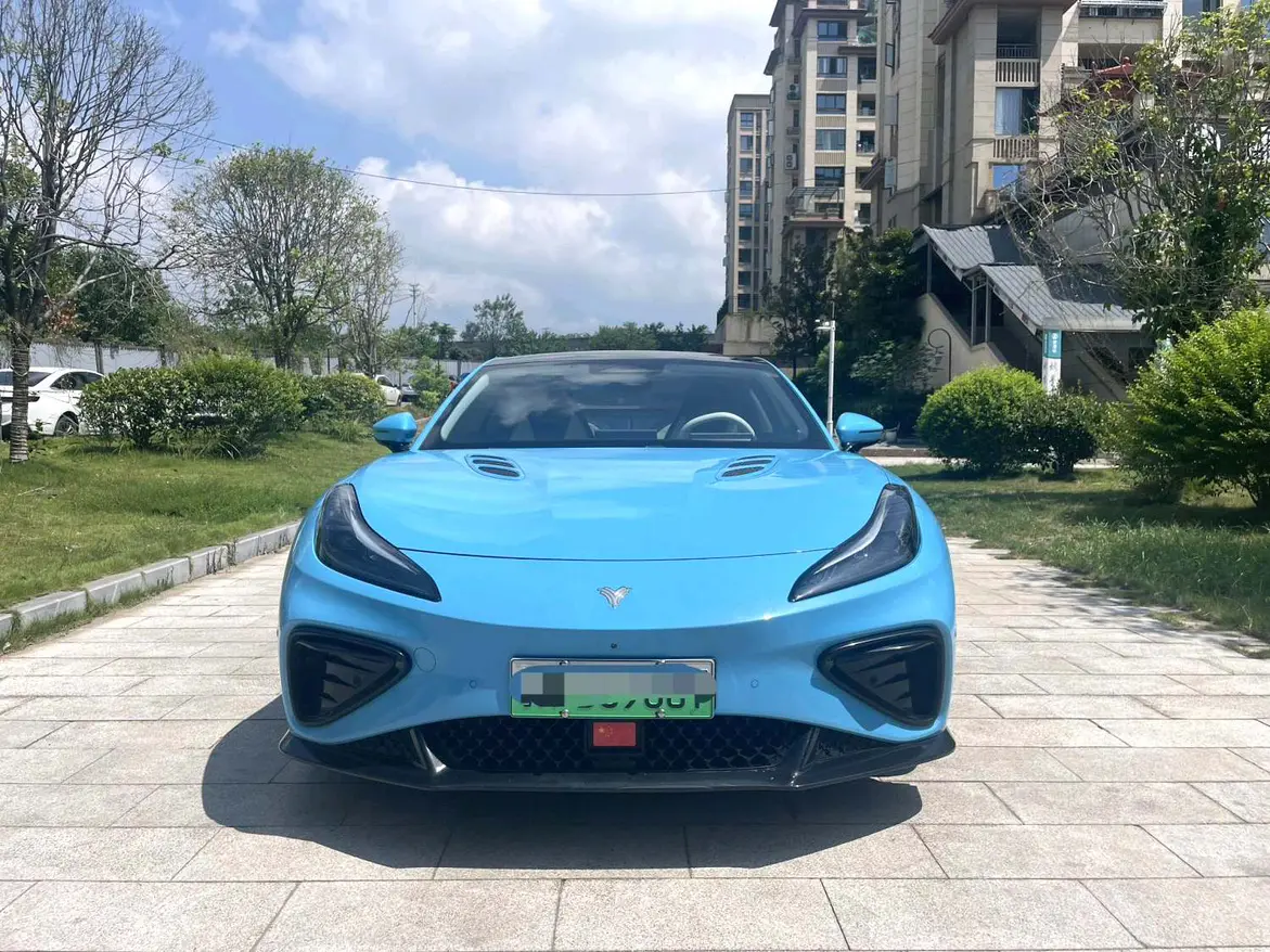 NETA Nezha GT  из Китая