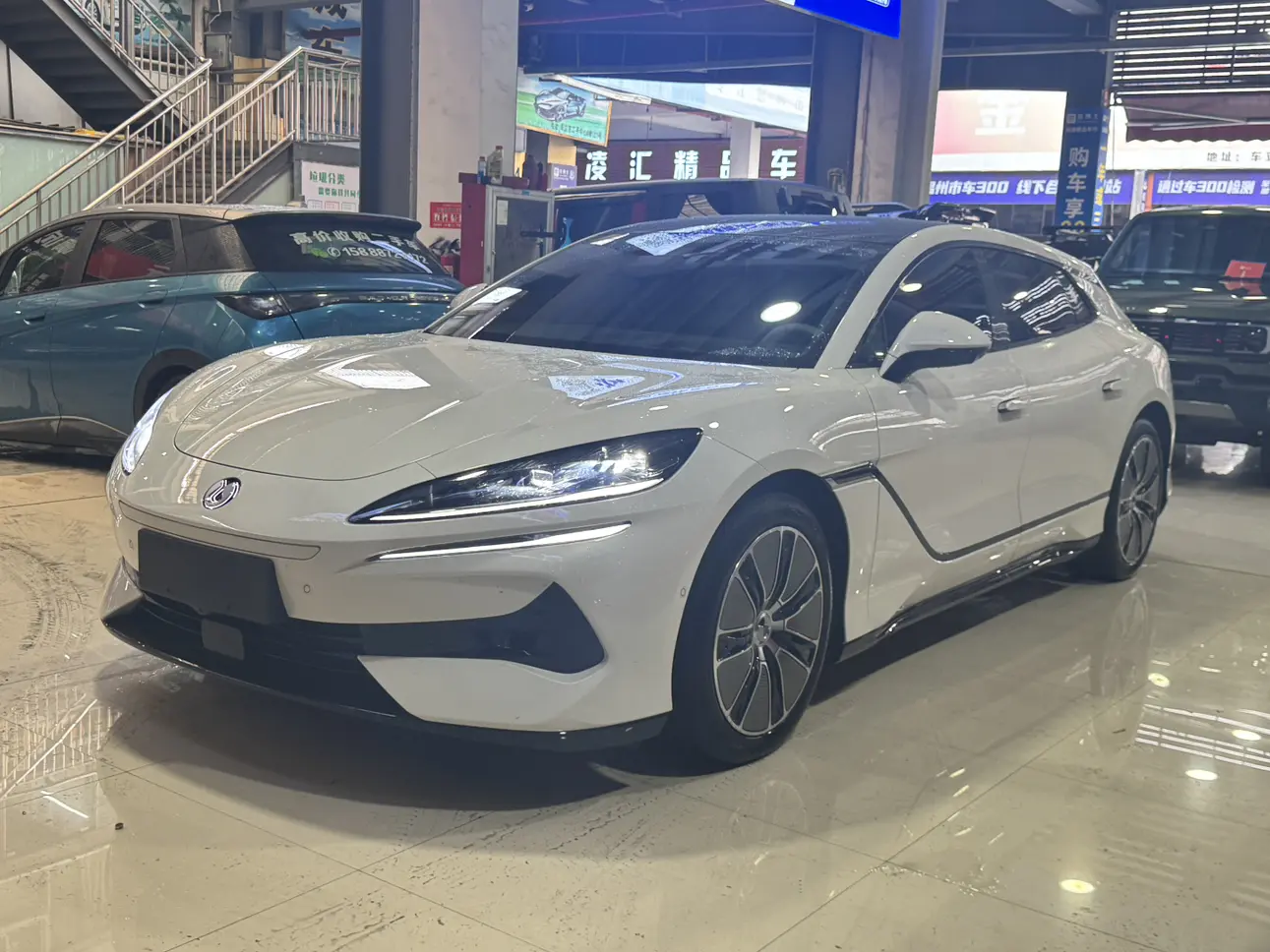 Denza DENGZH9GT DM  из Китая