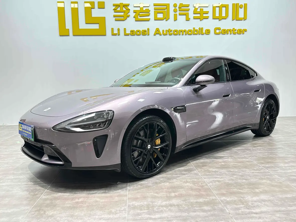 Xiaomi car Xiaomi SU7  из Китая