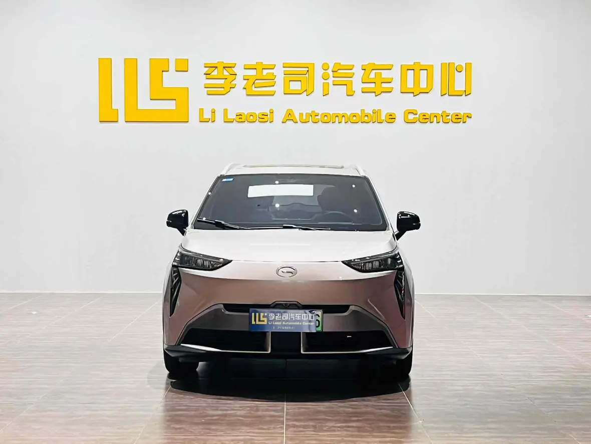 AION Y  из Китая