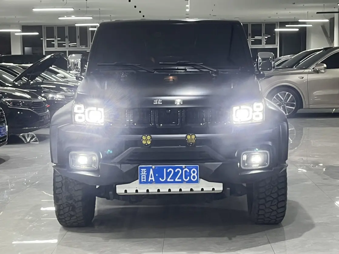 BAIC Beijing Off-road BJ40  из Китая