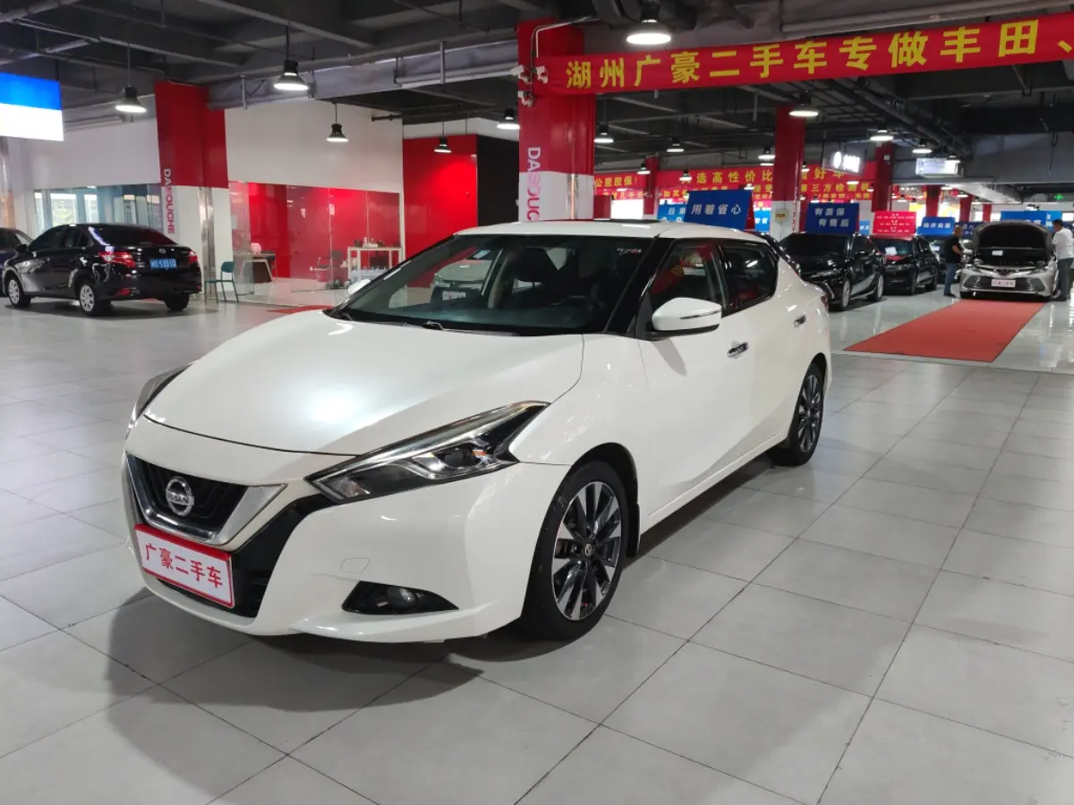 Nissan Bluebird  из Китая