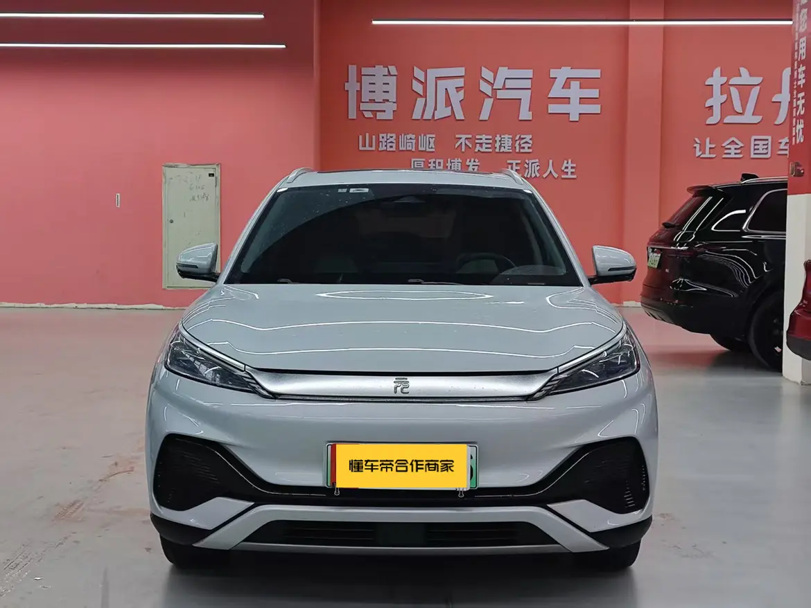 BYD Yuan PLUS  из Китая