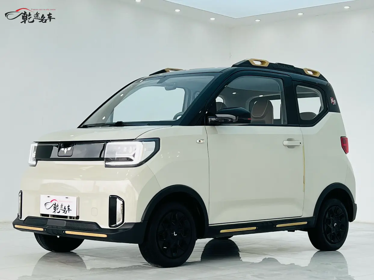 Wuling Hongguang MINIEV  из Китая
