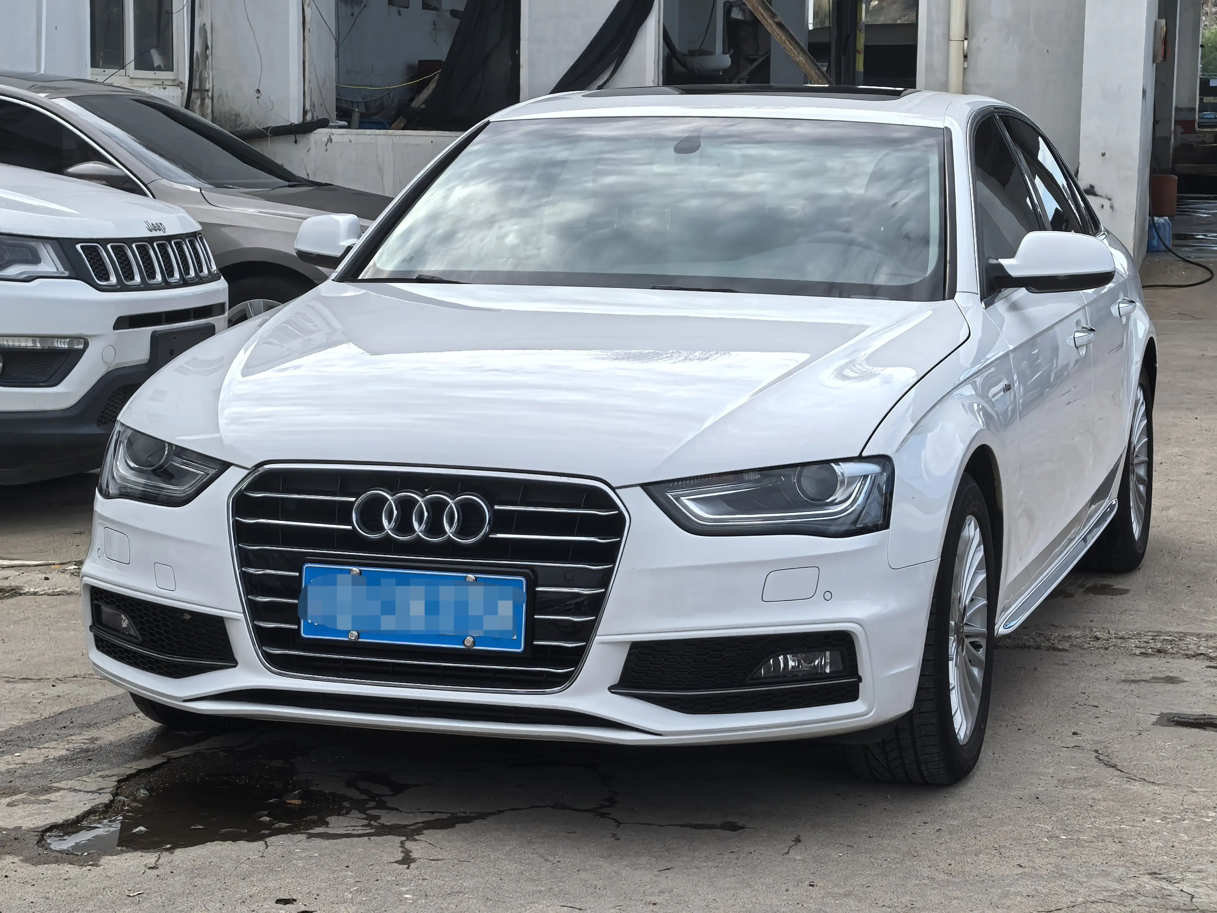 Audi A4L  из Китая