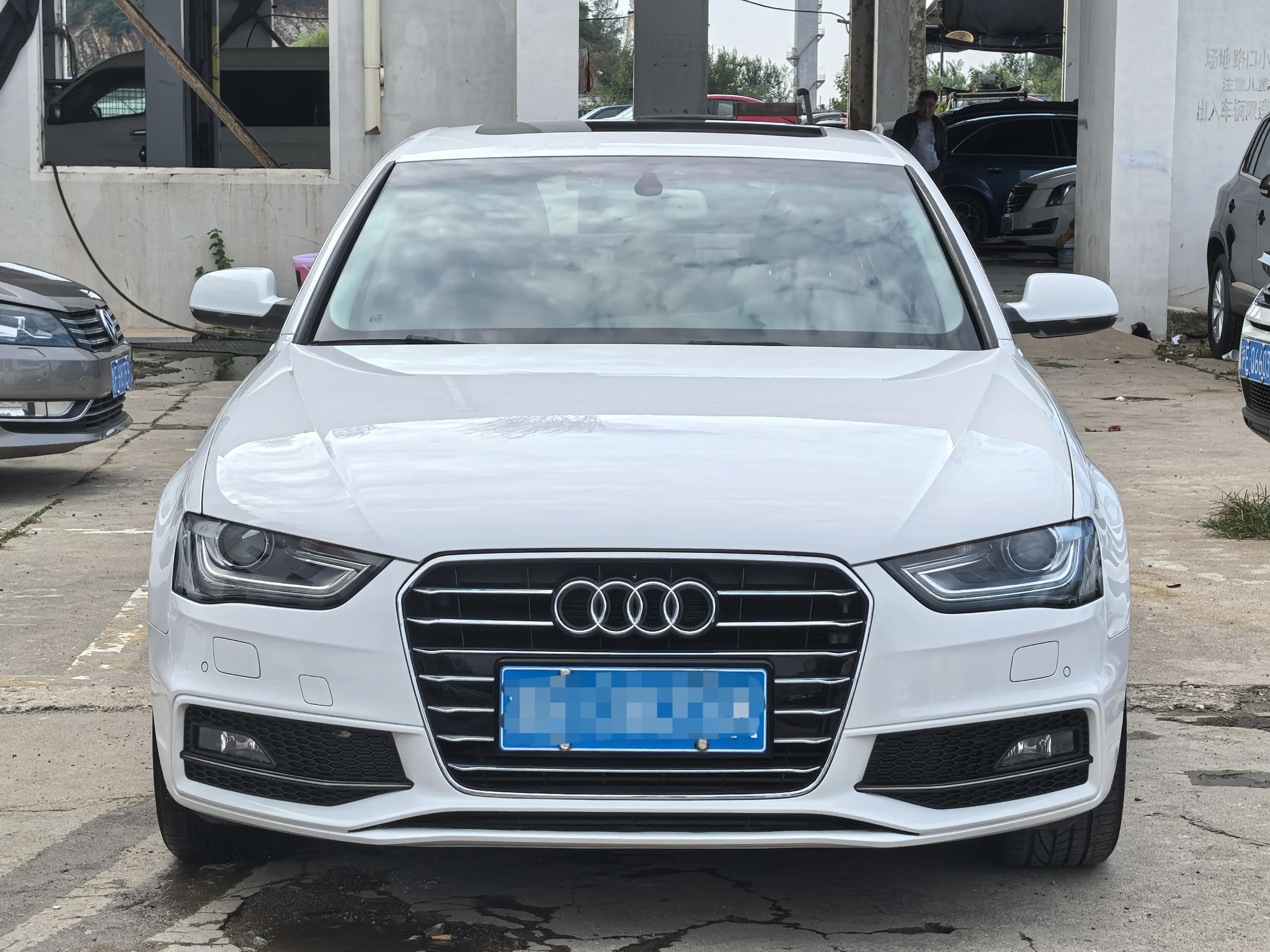Audi A4L  из Китая