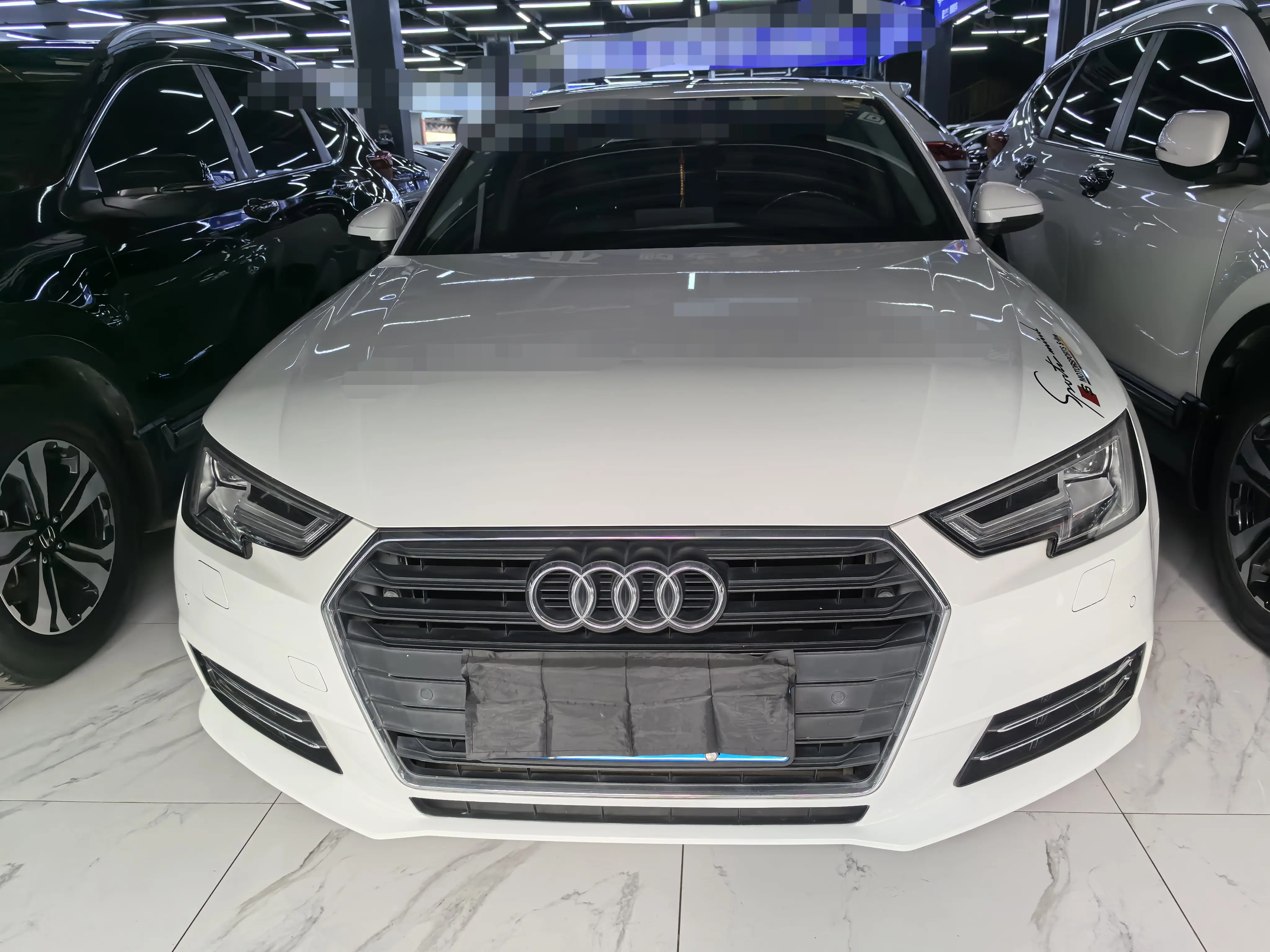 Audi A4L  из Китая