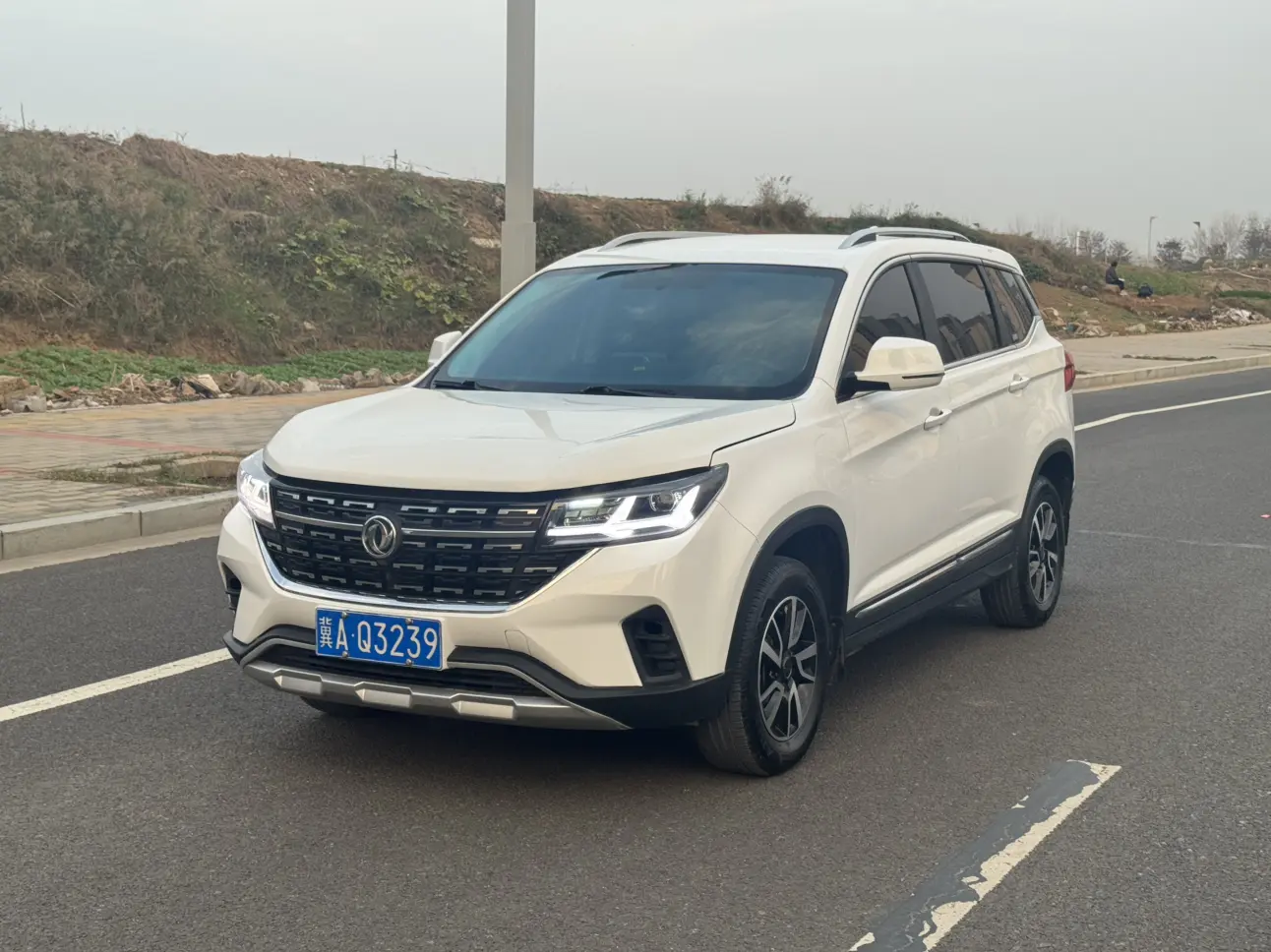 Forthing Fengxing T5  из Китая