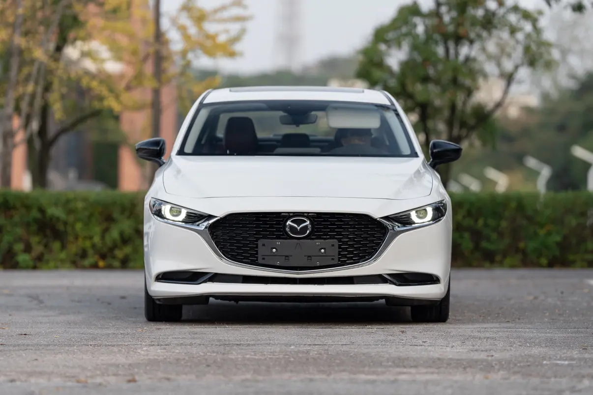 Mazda Mazda3  из Китая