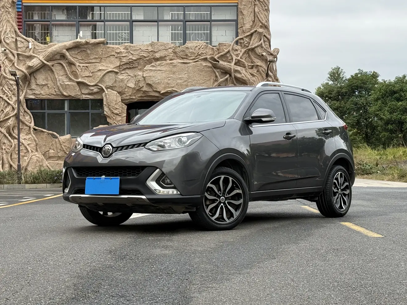 MG Ruiteng  из Китая