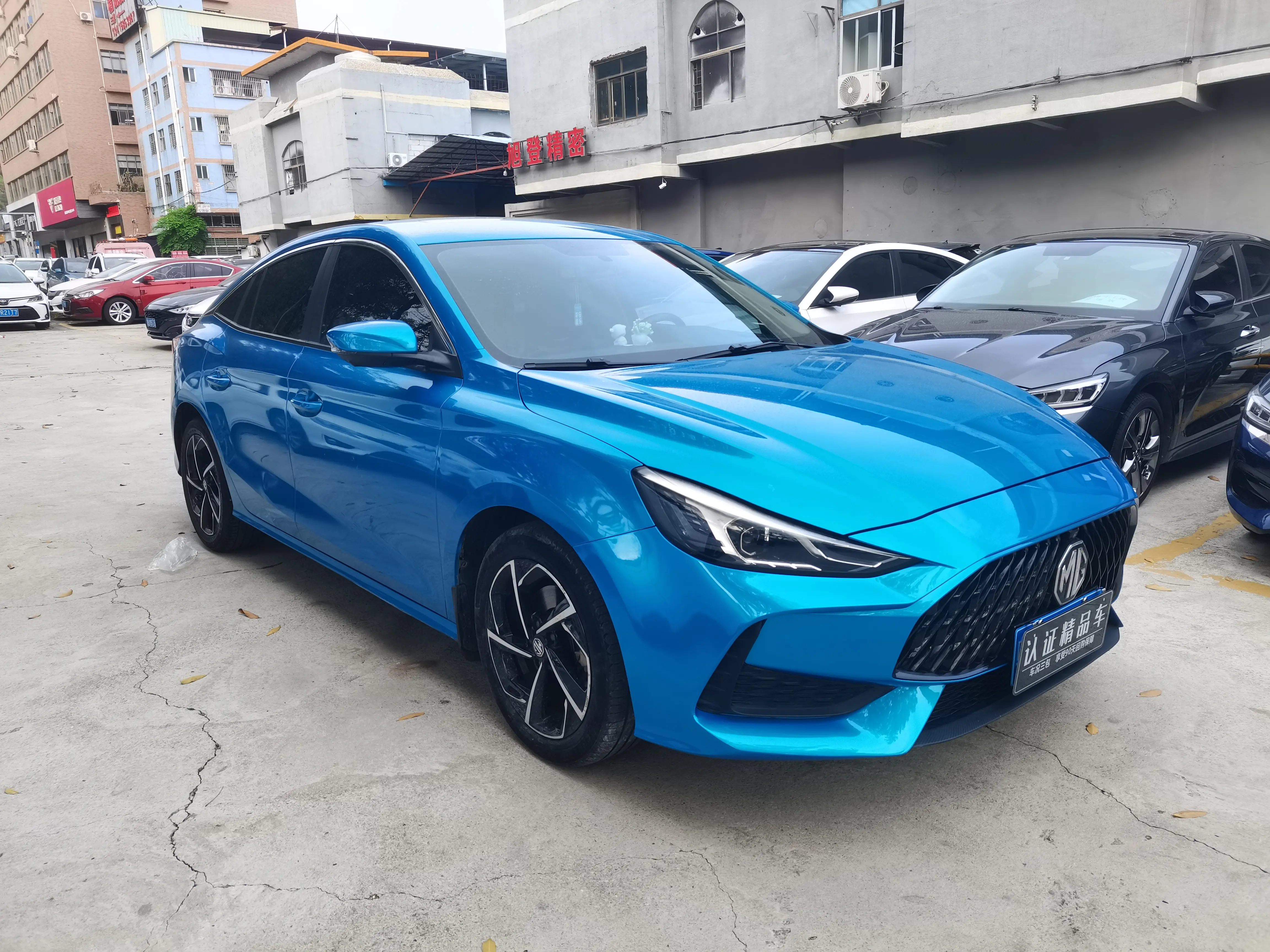 MG 5  из Китая