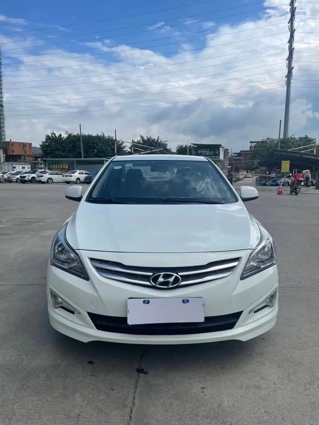 Hyundai Verna (Rena)  из Китая