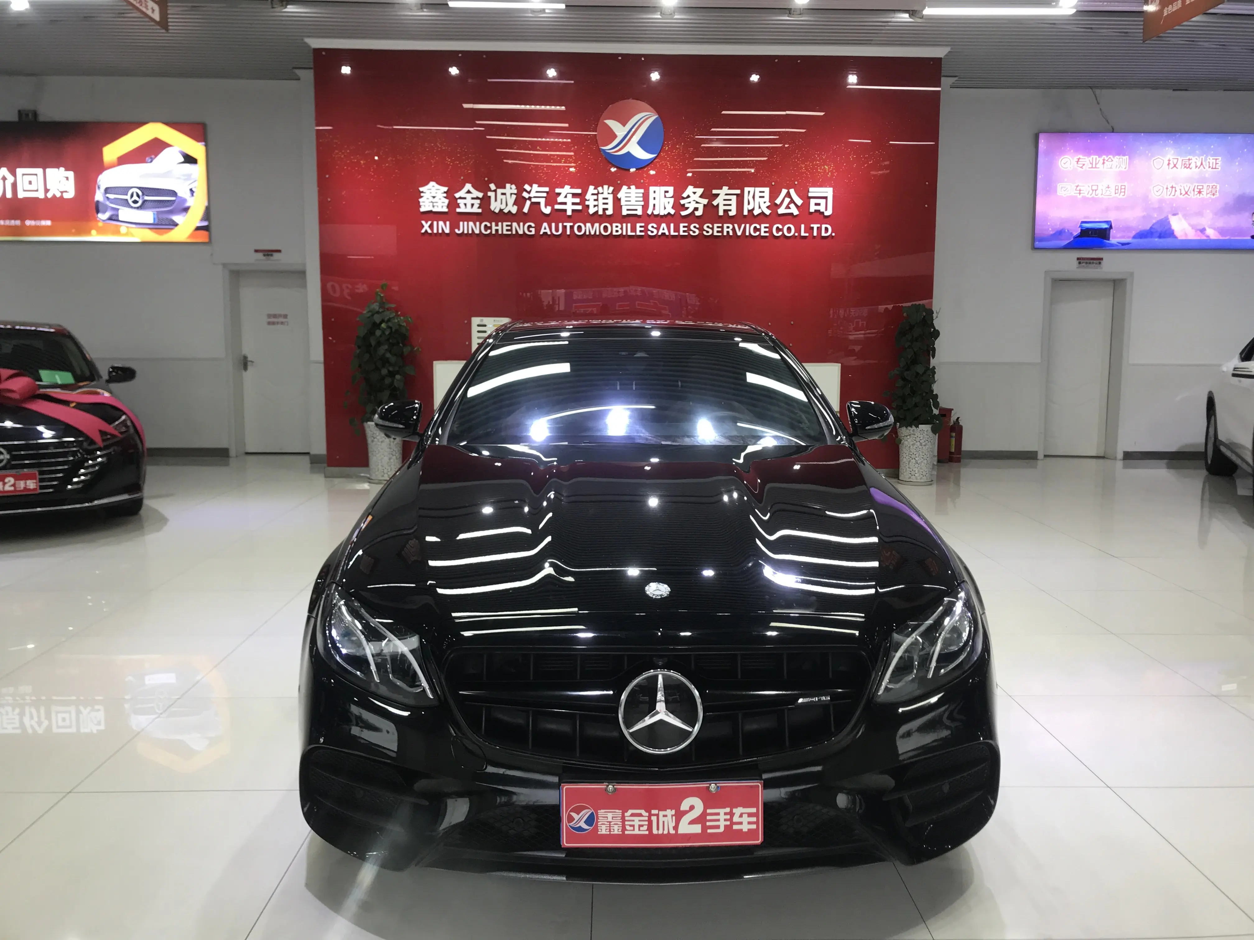 Mercedes-Benz E-Class  из Китая