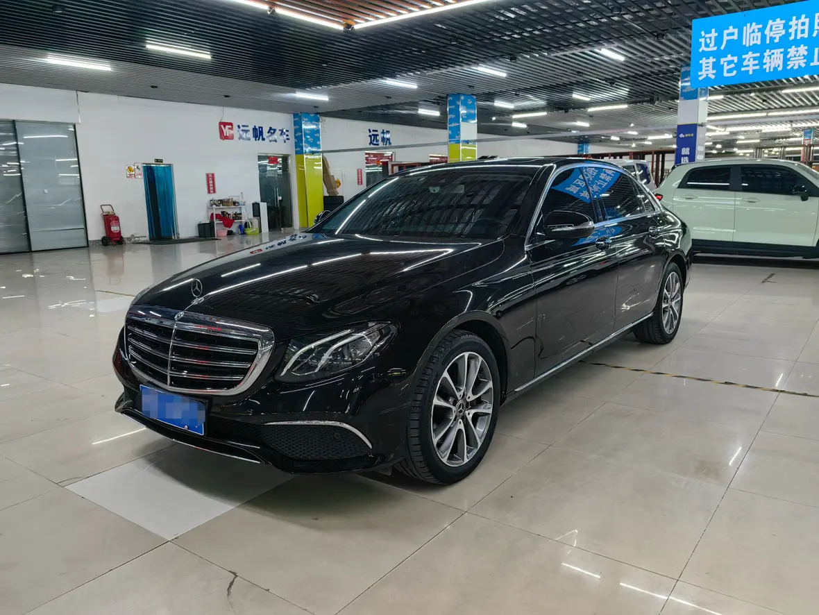 Mercedes-Benz E-Class  из Китая