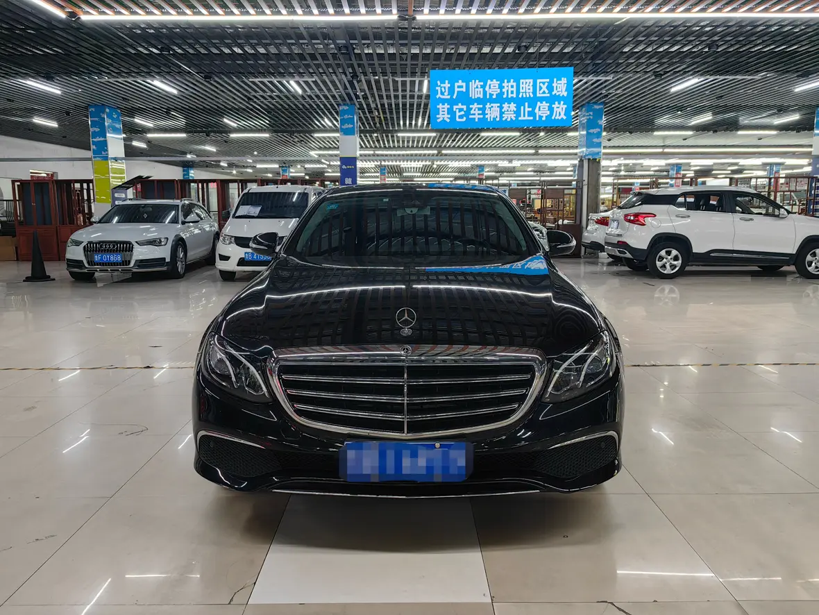 Mercedes-Benz E-Class  из Китая