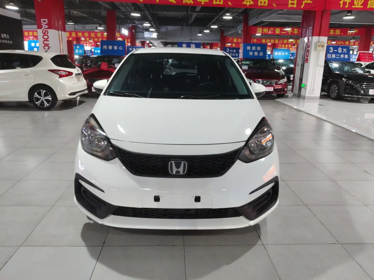 Honda Fit  из Китая